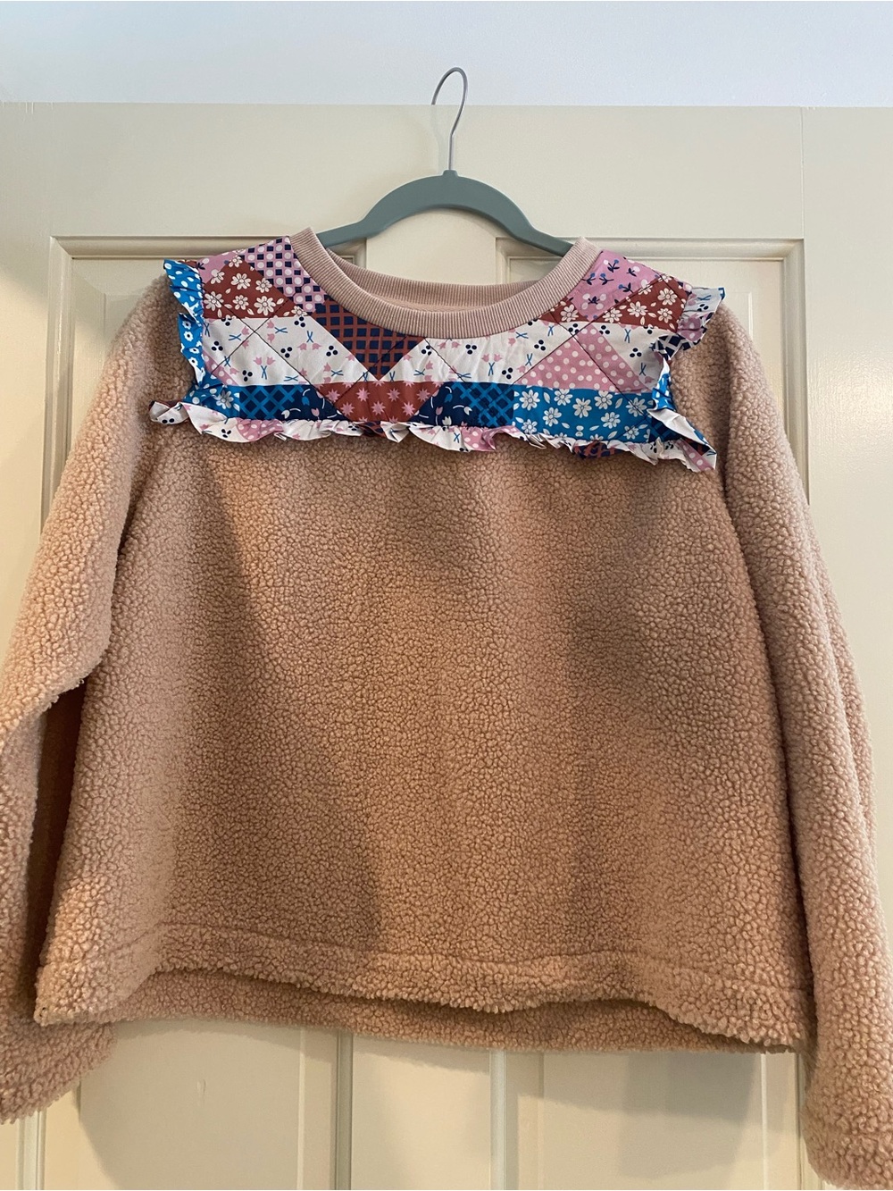 Women's Beige Sherpa Sweatshirt with Patchwork Ruffle Yoke